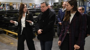 Villarruel visitó una planta de neumáticos y recibió quejas por los despidos en la era Milei