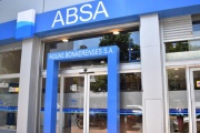 Kicillof salió al rescate de ABSA con $ 21 mil millones y la oposición apuntó contra las falencias del servicio