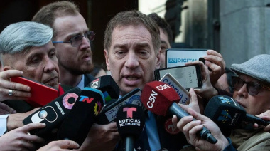 Pintado de violeta, Santilli derrocha optimismo: “Vamos a arrasar en octubre”