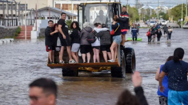 Humanitarismo para Israel, para Bahía Blanca no: Milei vetó la ley de emergencia por la inundación