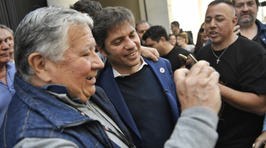 Kicillof apuntó contra Milei en la apertura de la Convención Pro Textil